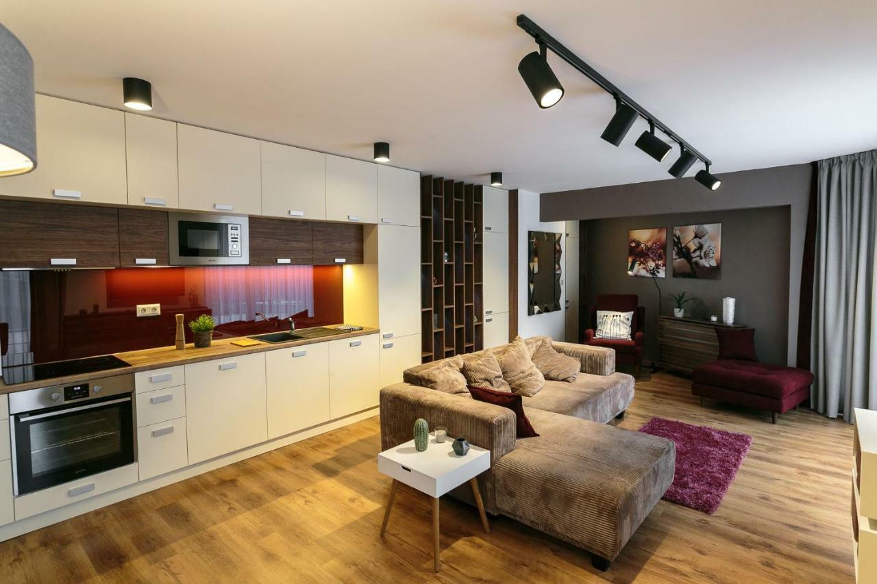Doczy Private Apartment ديبريتْسين المظهر الخارجي الصورة